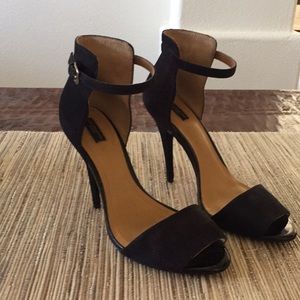 Zara Black Ankle Strap Sandals High heels